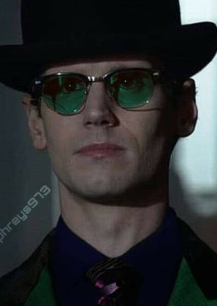 Cory Michael Smith photo
