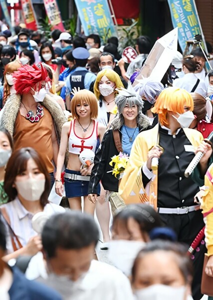 Cosplayers photo