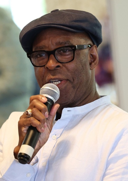 Courtney B. Vance photo