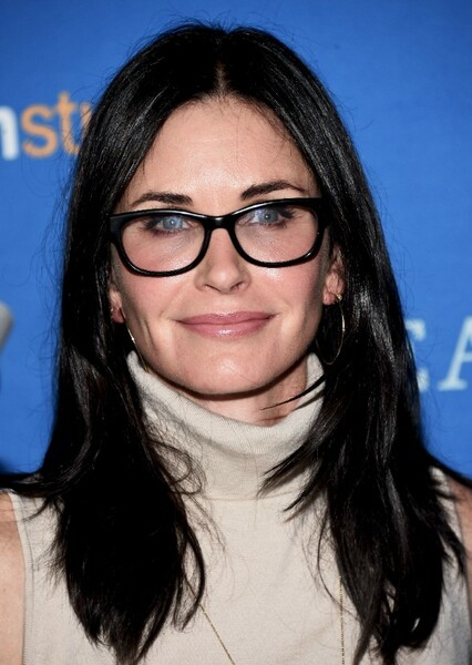 Courtney Cox photo