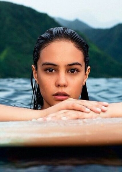 Courtney Eaton