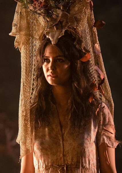 Courtney Eaton