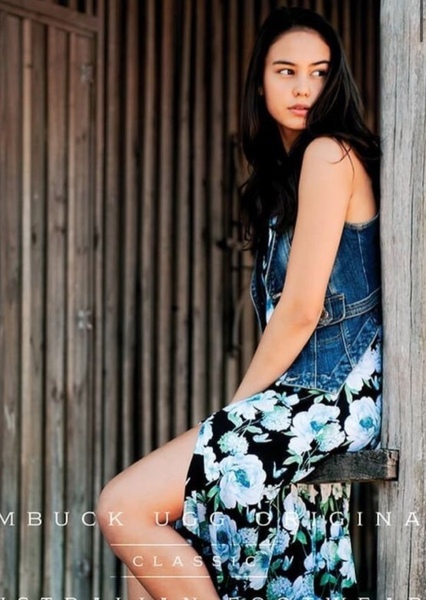 Courtney Eaton photo