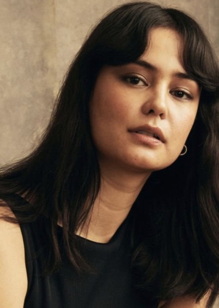 Courtney Eaton photo