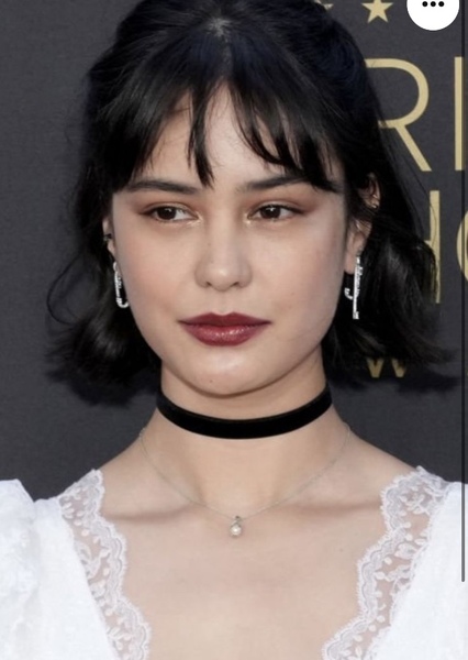 Courtney Eaton photo