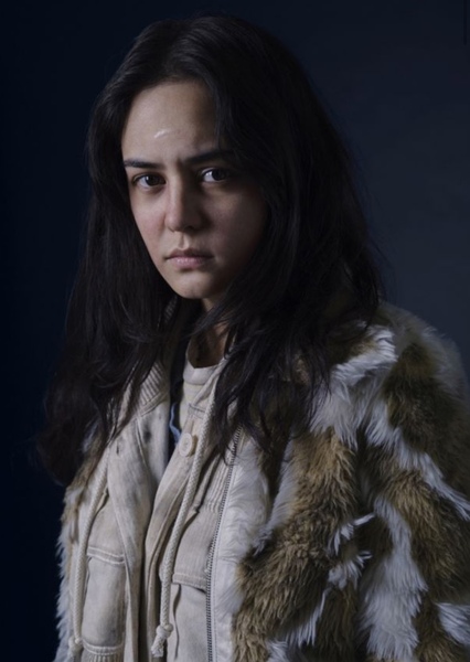 Courtney Eaton