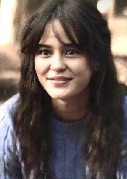 Courtney Eaton photo