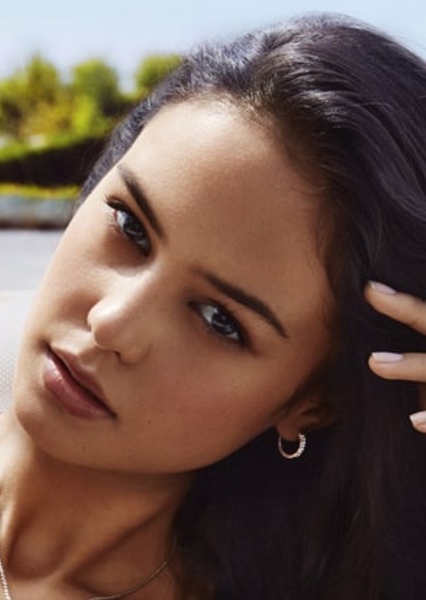 Courtney Eaton