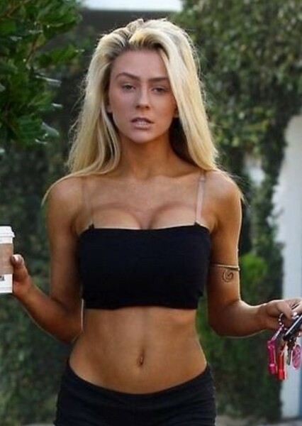 Courtney Stodden photo
