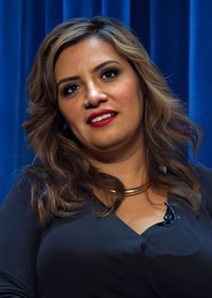 Cristela Alonzo photo