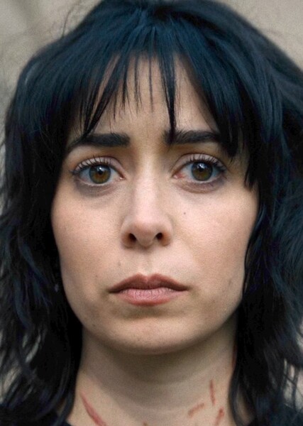 Cristin Milioti photo