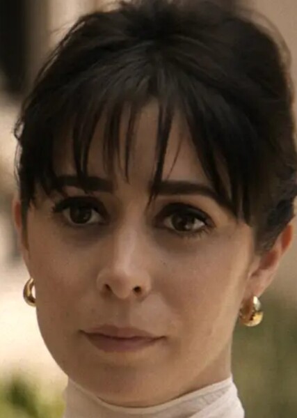 Cristin Milioti photo
