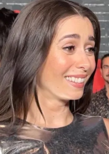 Cristin Milioti photo