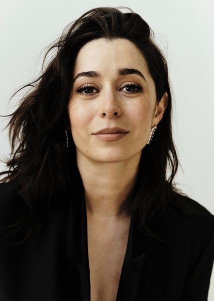 Cristin Milioti photo