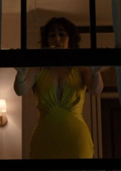 Cristin Milioti photo