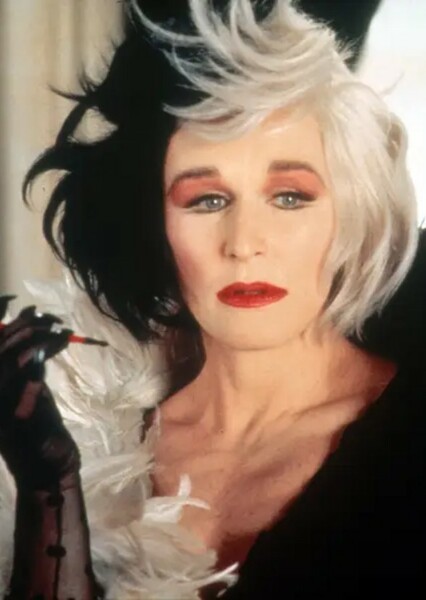 Cruella de Vil (Glenn Close) photo