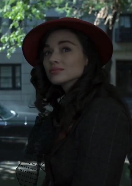 Crystal Reed photo