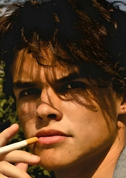 Curran Walters photo