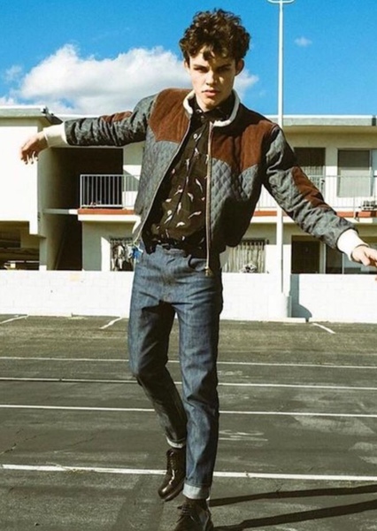 Curran Walters photo