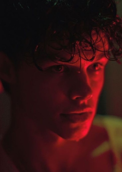 Curran Walters photo