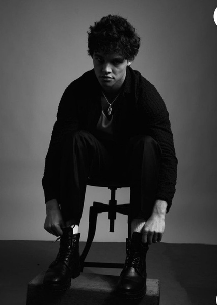 Curran Walters photo