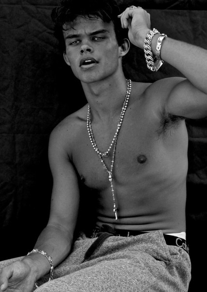 Curran Walters photo