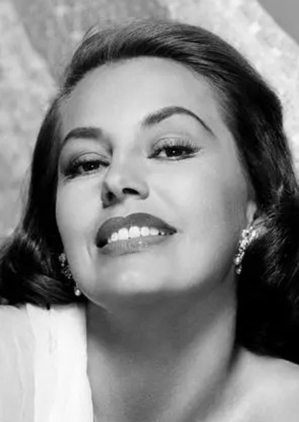 Cyd Charisse photo