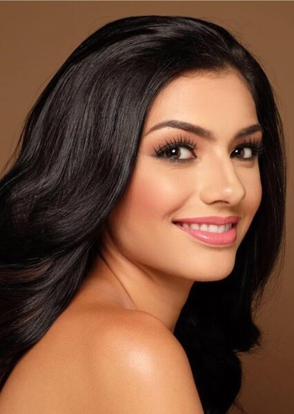 Cynthia Thomalla photo
