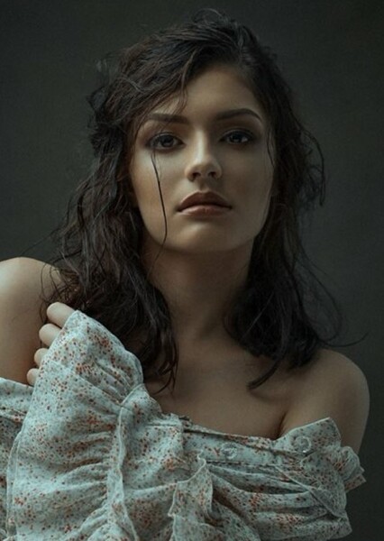Cynthia Thomalla photo