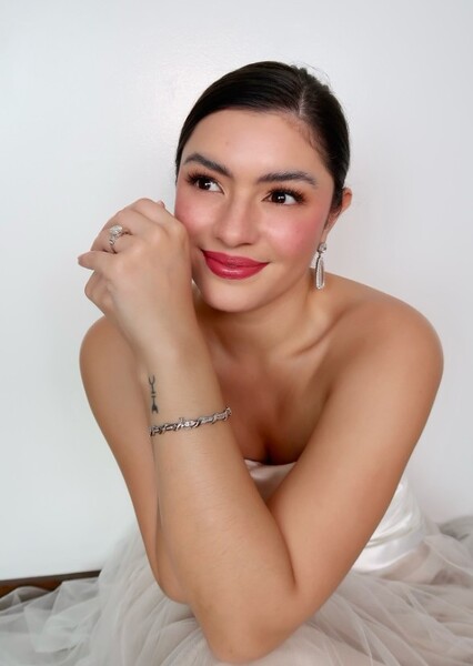 Cynthia Thomalla photo