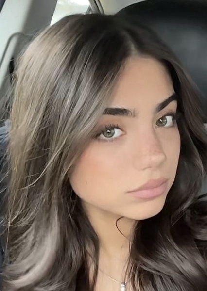 Cyrinna Harrington photo
