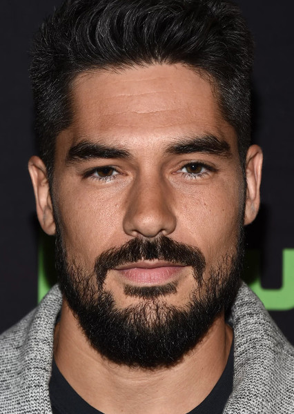 D.J. Cotrona photo