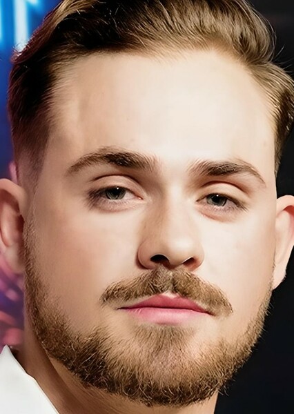 Dacre Montgomery photo