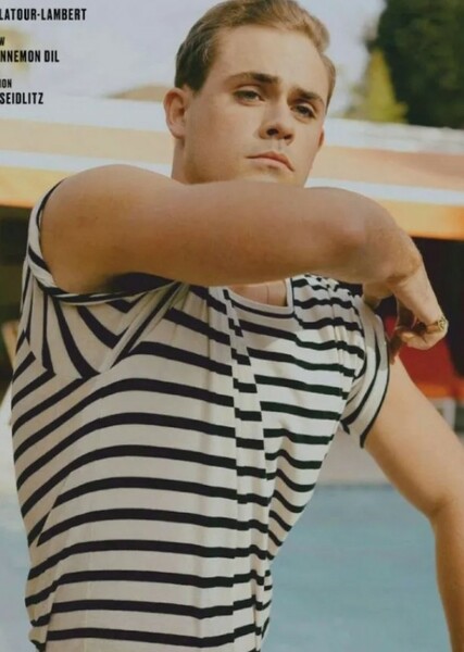 Dacre Montgomery photo
