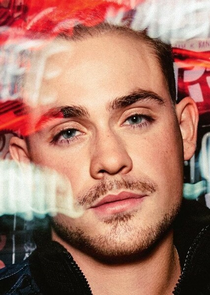 Dacre Montgomery photo