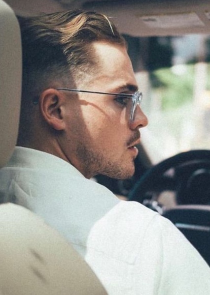 Dacre Montgomery photo
