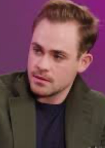 Dacre Montgomery photo