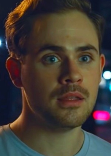 Dacre Montgomery photo