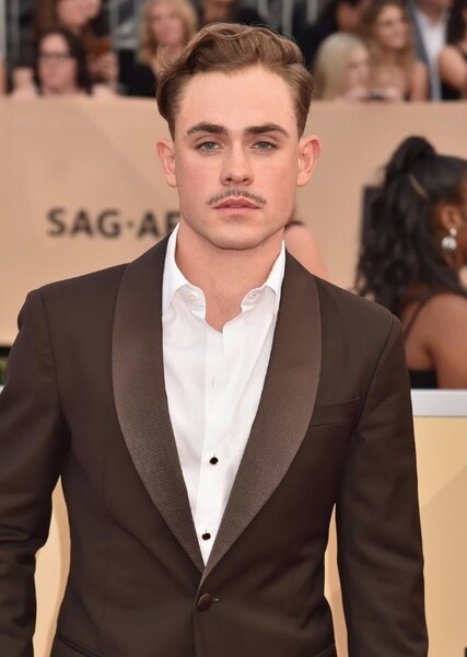 Dacre Montgomery photo
