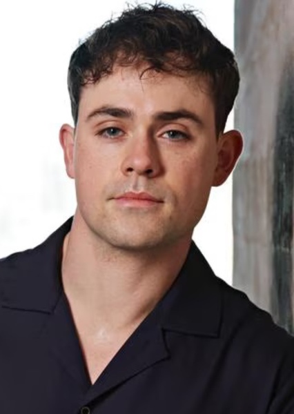 Dacre Montgomery photo