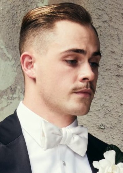 Dacre Montgomery photo