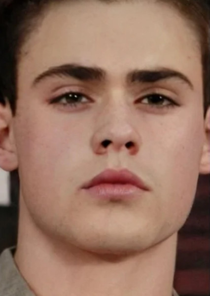Dacre Montgomery photo