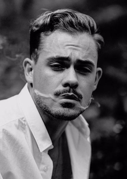 Dacre Montgomery photo