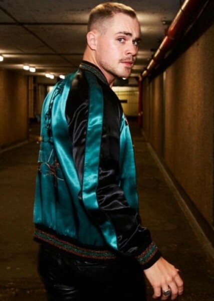 Dacre Montgomery photo