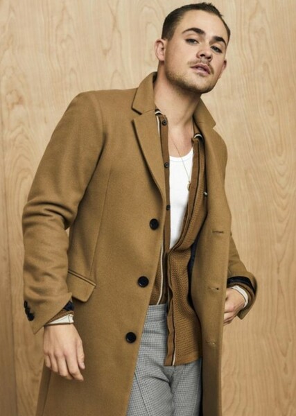 Dacre Montgomery photo