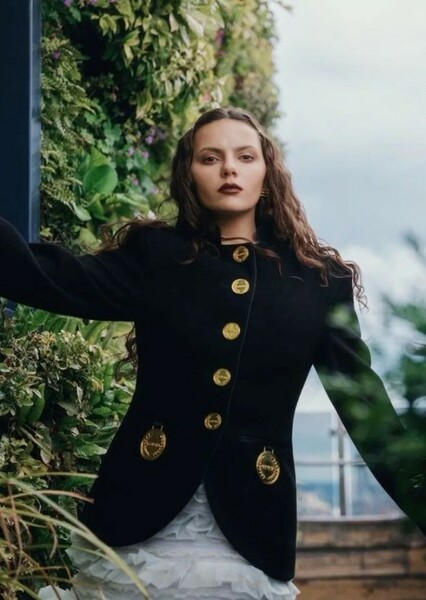 Dafne Keen photo