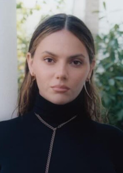 Dafne Keen photo