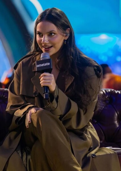 Dafne Keen photo