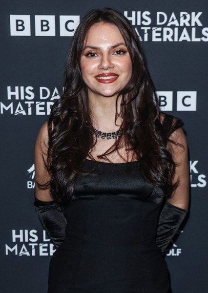 Dafne Keen photo