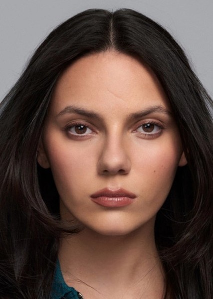 Dafne Keen photo